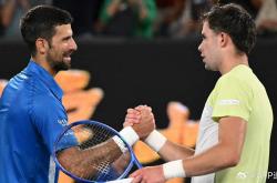 开云体育app-包含美国网球队逆转澳大利亚网球队，德约科维奇关键制胜的词条