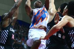 开云体育登录-雄鹿横扫天津队，东契奇关键制胜