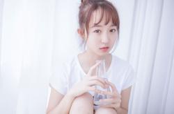 开云体育登录-F1新赛季揭幕战，日本车手硬仗中力压中国新星，赢得焦点战胜利