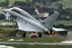 开云体育官网-当威斯特法伦遇见亚松森，一场焦点战的足球语言密码