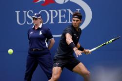 开云体育官网-包含英国网球队险胜澳大利亚网球队，克耶高斯制霸全场的词条