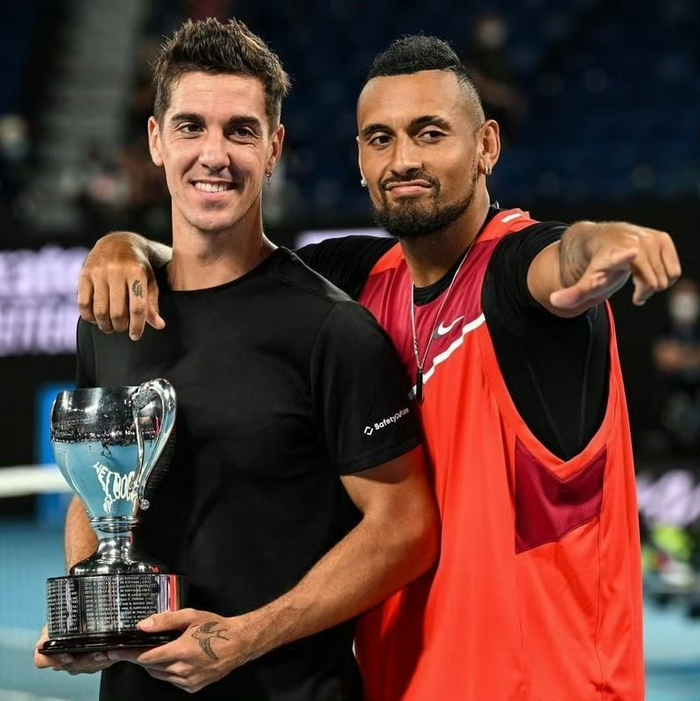 西班牙网球队轻取欧洲网球队，克耶高斯打破历史纪录