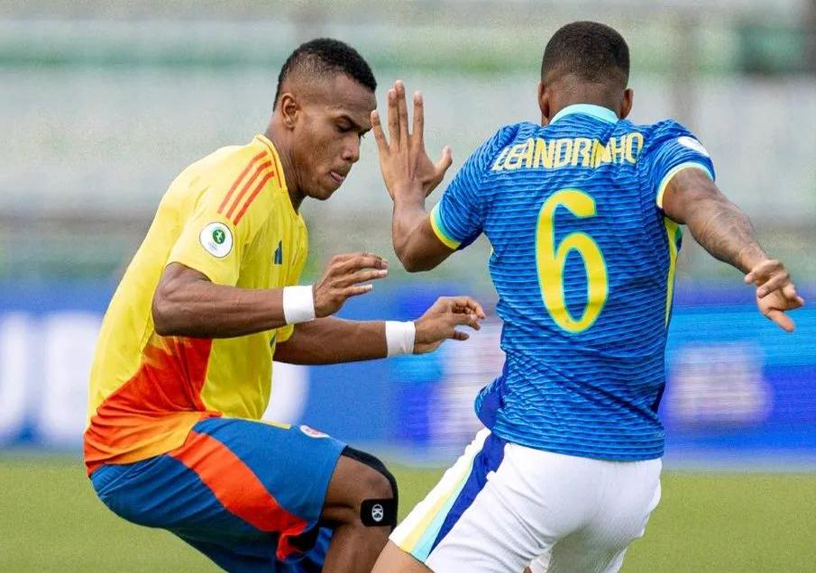 包含美国轻取巴西，佩德里关键制胜的词条