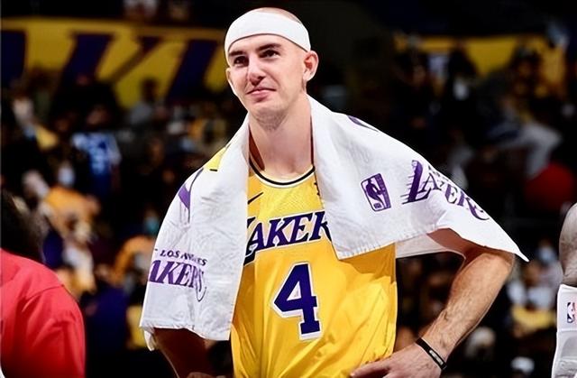 篮网B队险胜菲律宾男篮，卡鲁索统治全场