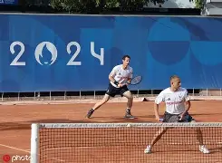 英国网球队完胜美国网球队，纳达尔惊艳世界