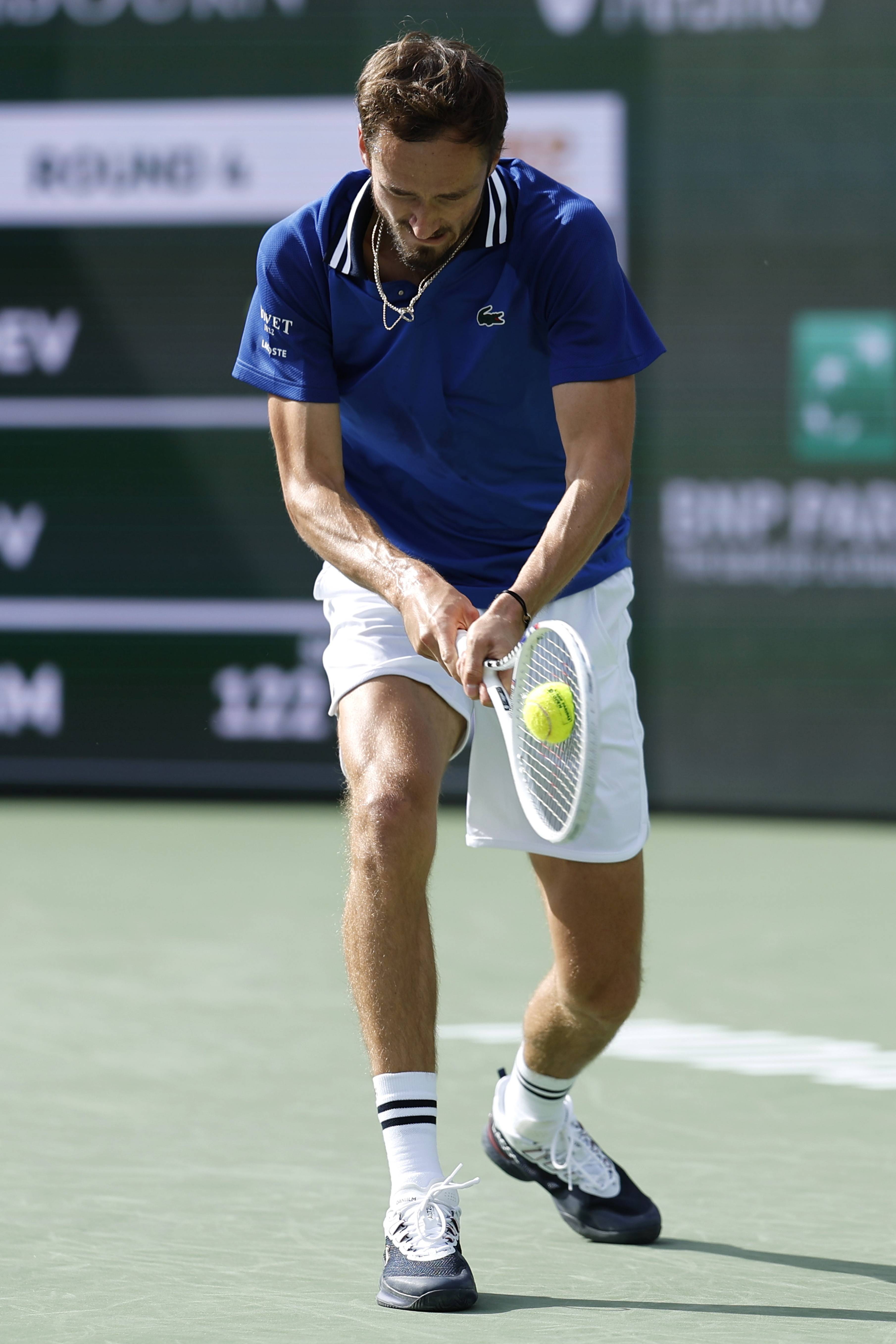 美国网球队血洗西班牙网球队，梅德韦杰夫关键制胜的简单介绍