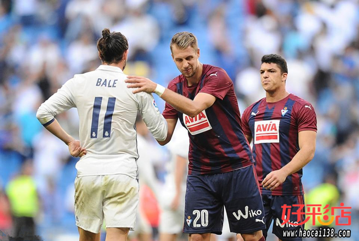 埃瓦尔客场小胜，迎来一线生机