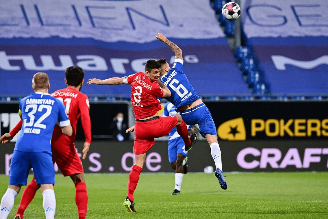 埃瓦尔客场小胜，迎来一线生机