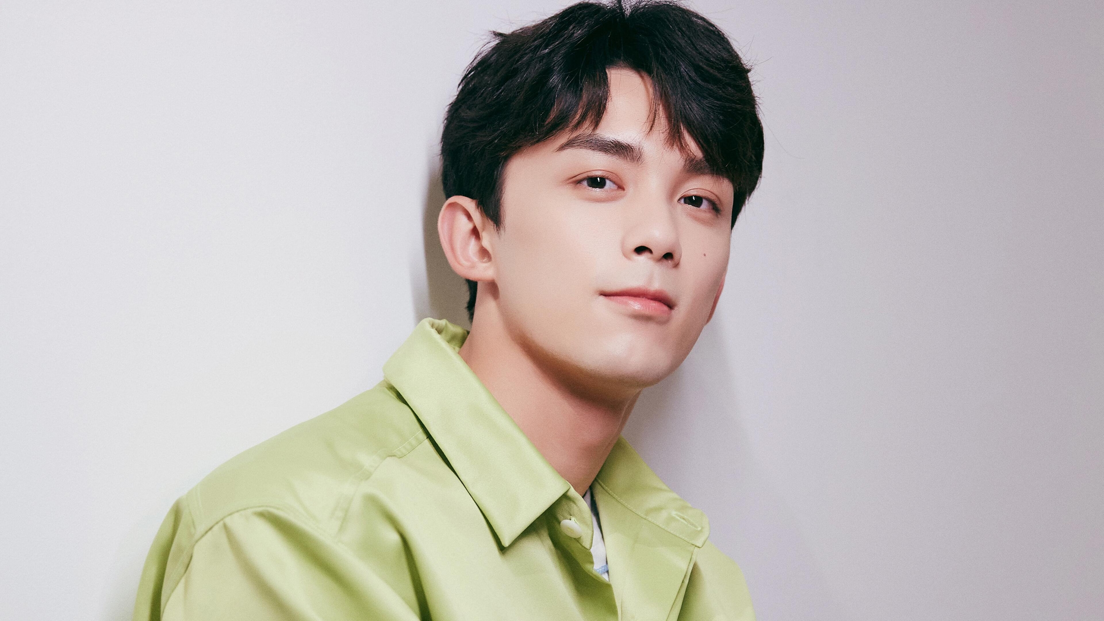 足球双城记，艺术与效率的巅峰对垒