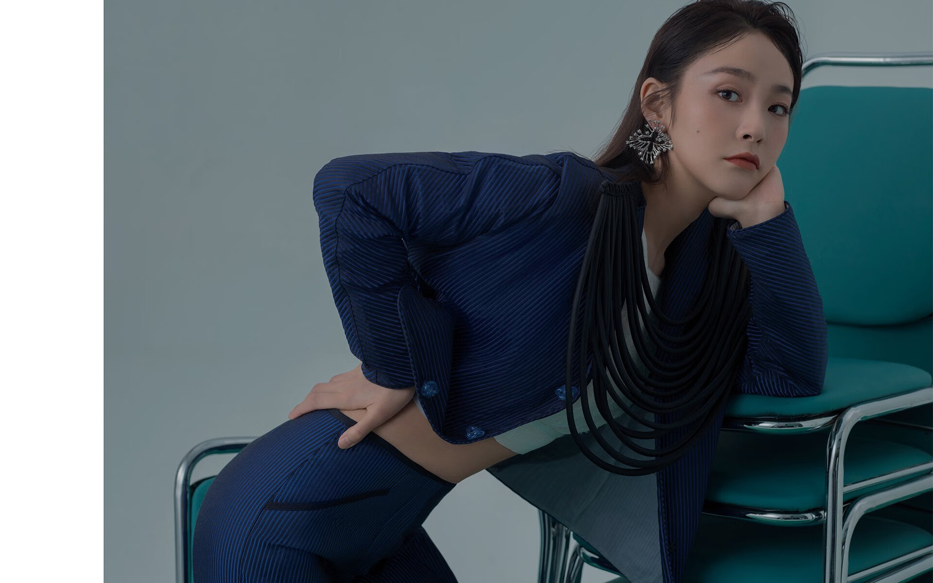 起跑线上的爆冷，F1揭幕战式闪电战，威尔士引擎冲垮埃及金字塔