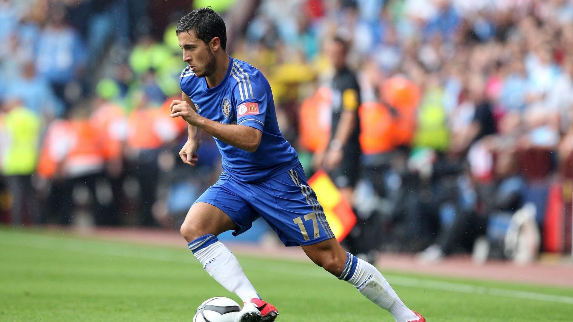 冠军基因从不看日历，当公牛与篮网的战场上，詹姆斯上演一场活体博物馆式表演