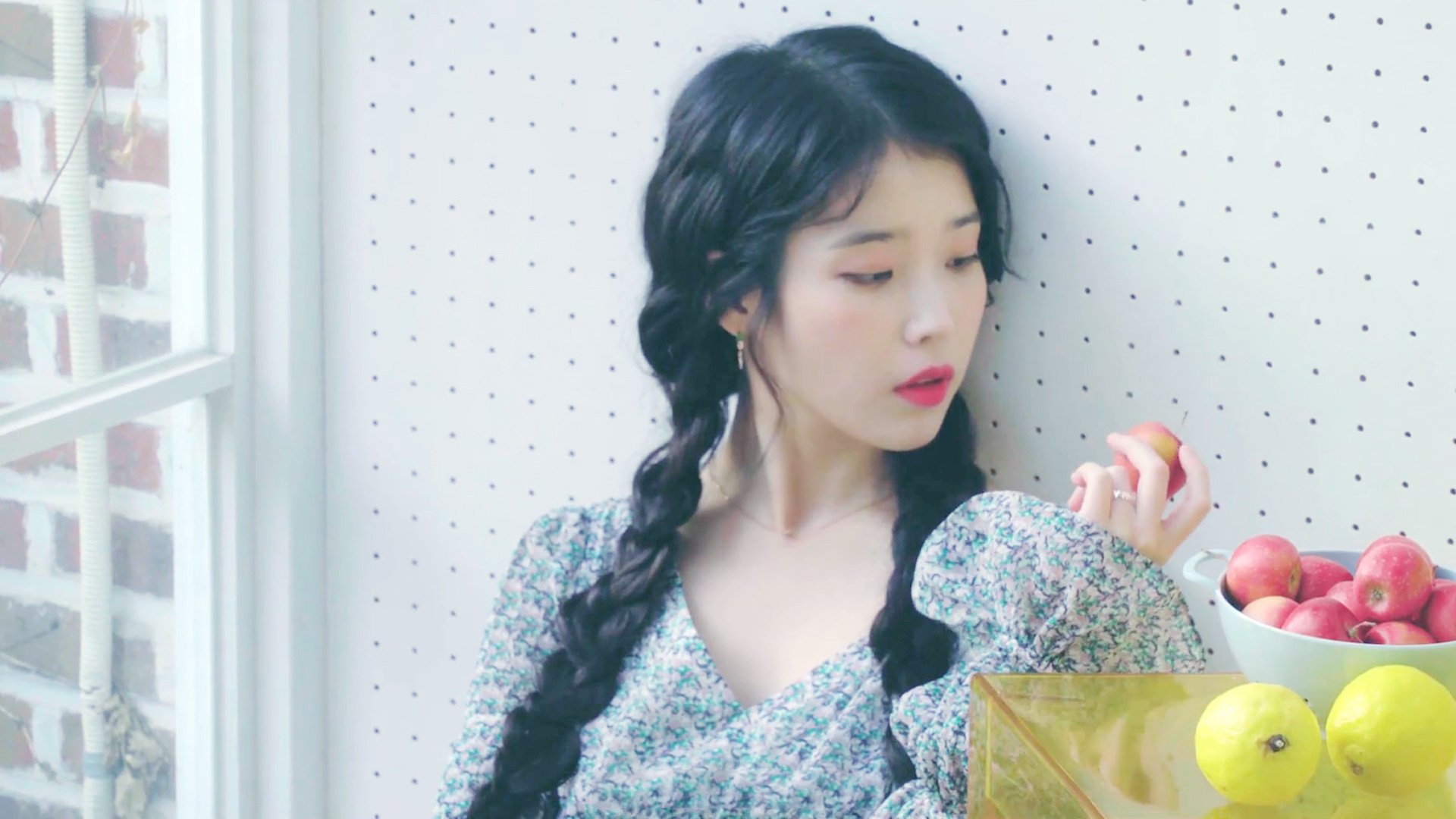 英超争冠焦点战启示录，喀麦隆式火力如何压倒了巴萨哲学？