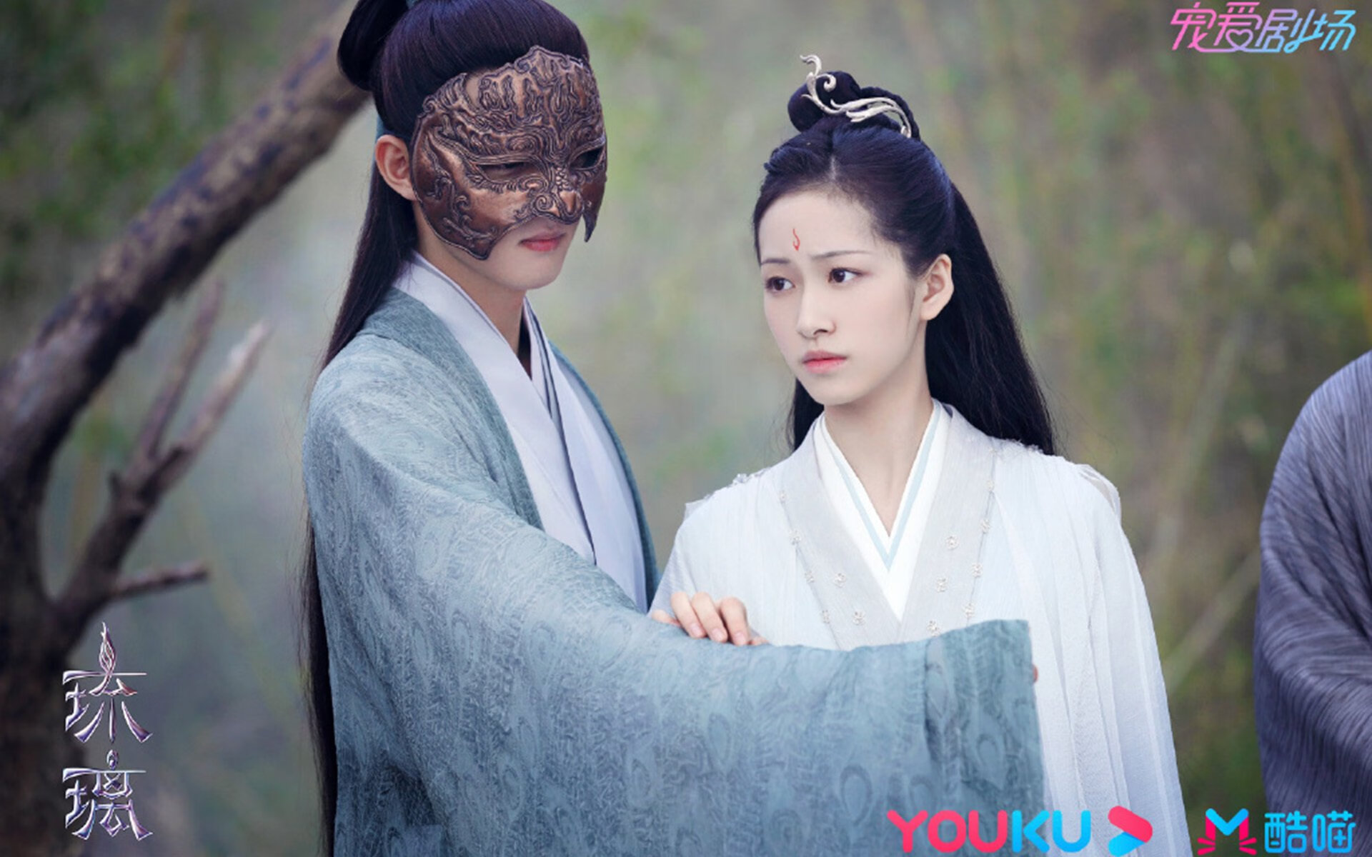 沙皇降临布鲁塞尔,石油金元与钢铁意志绞杀欧洲红魔,莱万戴上不属于自己的王冠