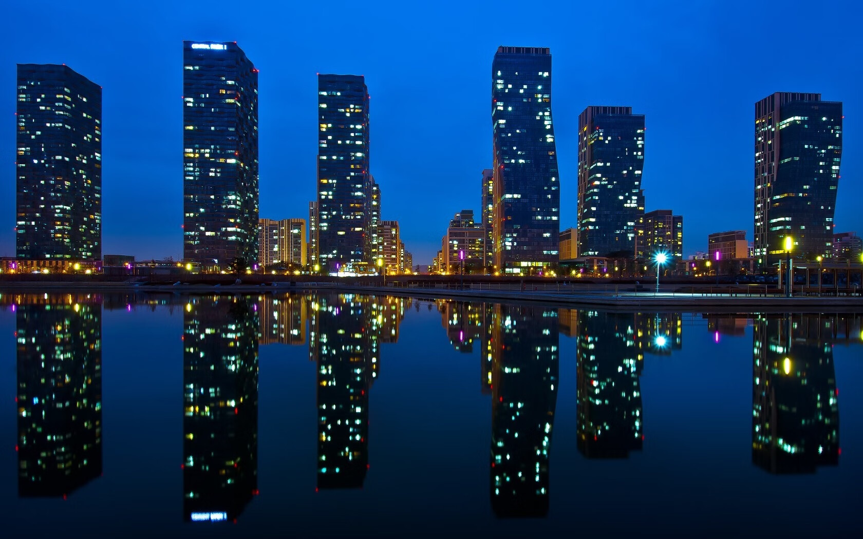 跨界焦点，F1新赛季揭幕战与广厦队斩落黄蜂的激情周末