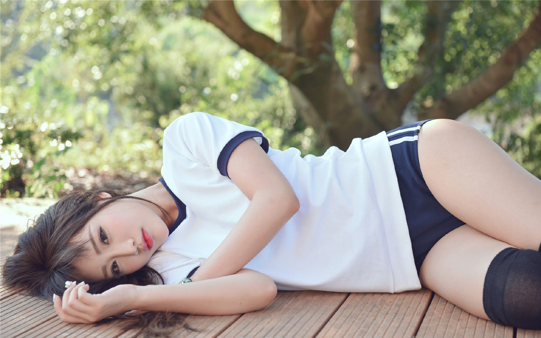 神锋天降,伊布以一敌众,年度焦点战上演北欧神话